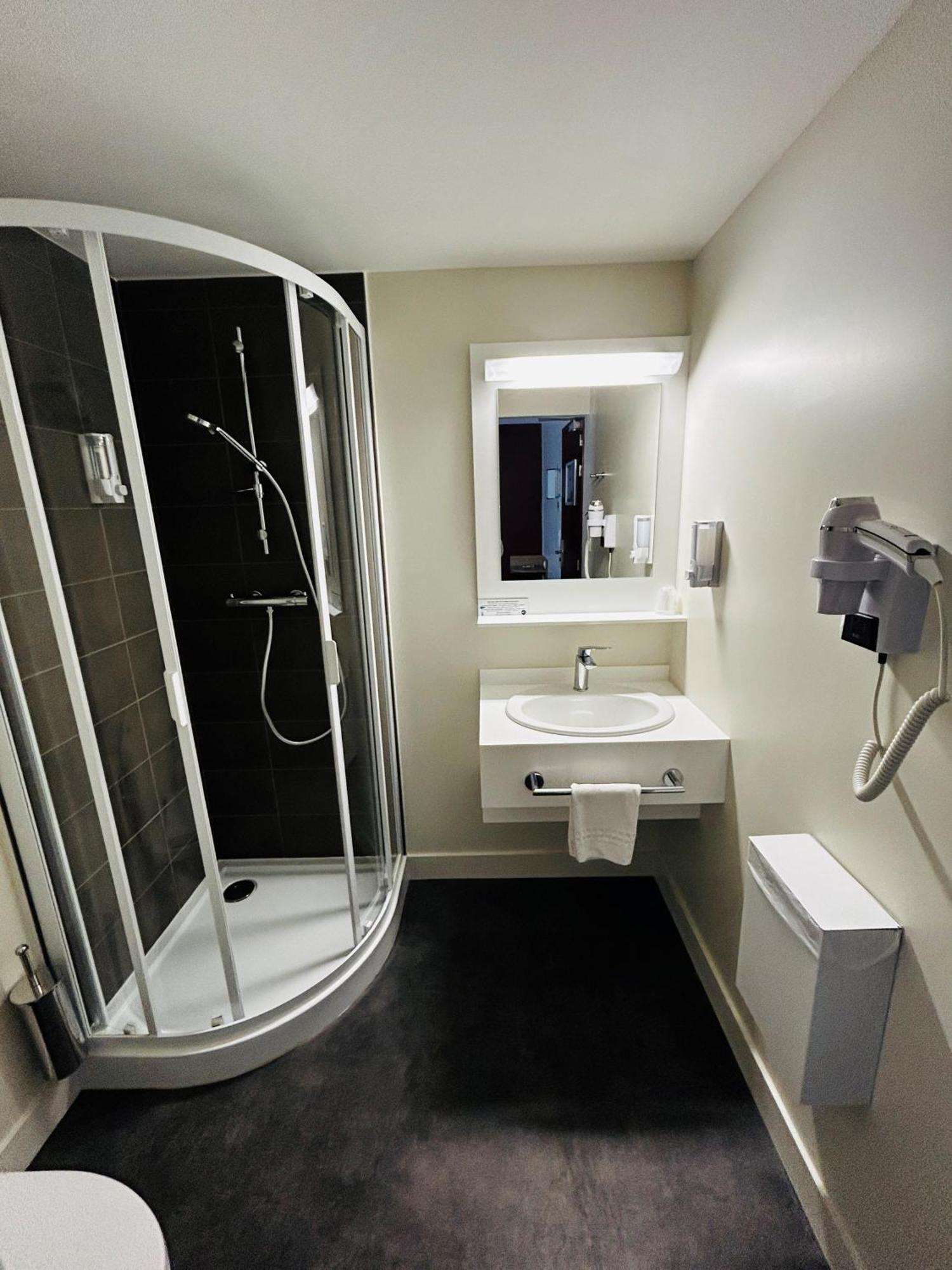 Hotel Wood Inn Bordeaux Aeroport Mérignac Eksteriør bilde