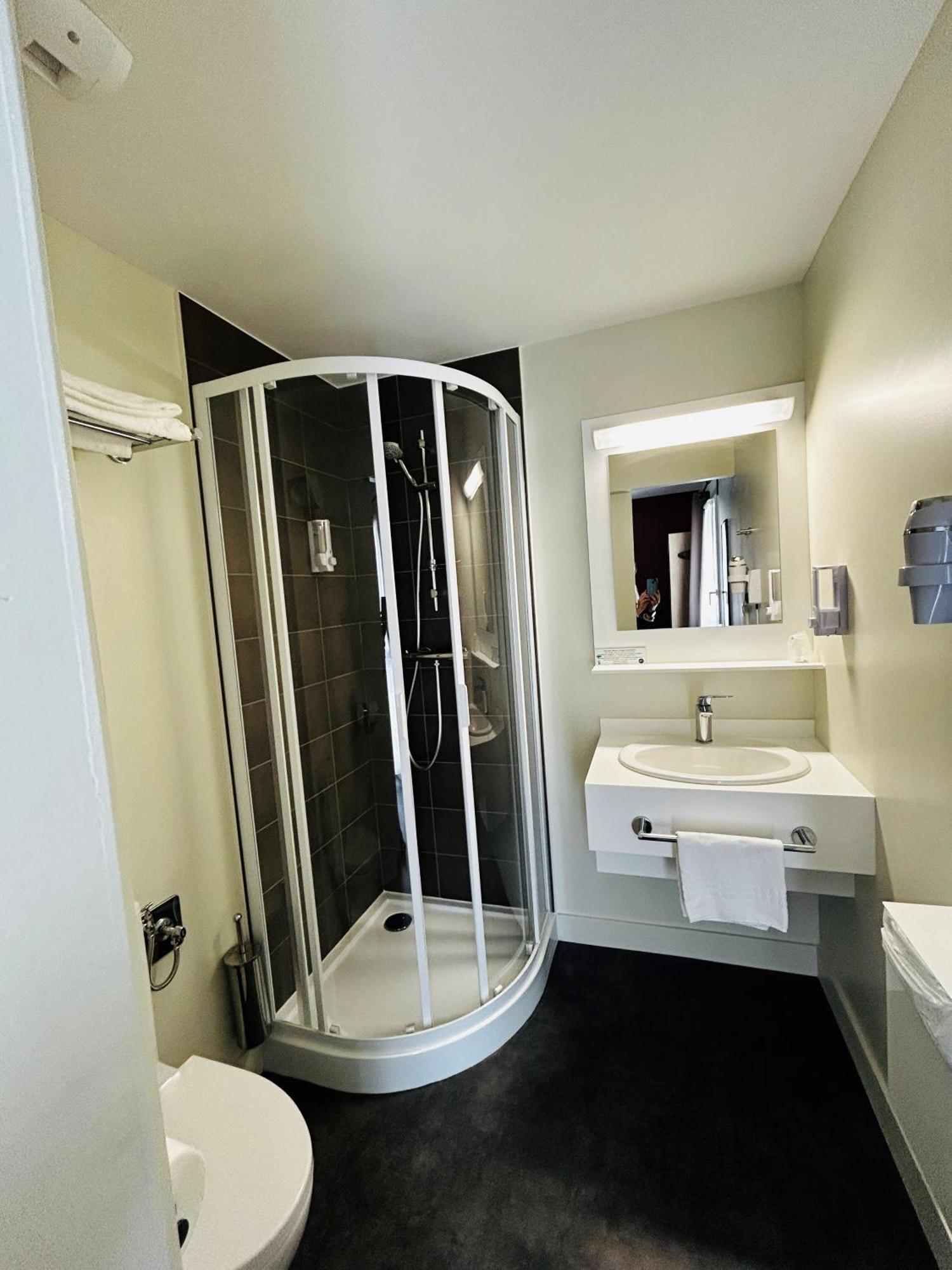 Hotel Wood Inn Bordeaux Aeroport Mérignac Eksteriør bilde